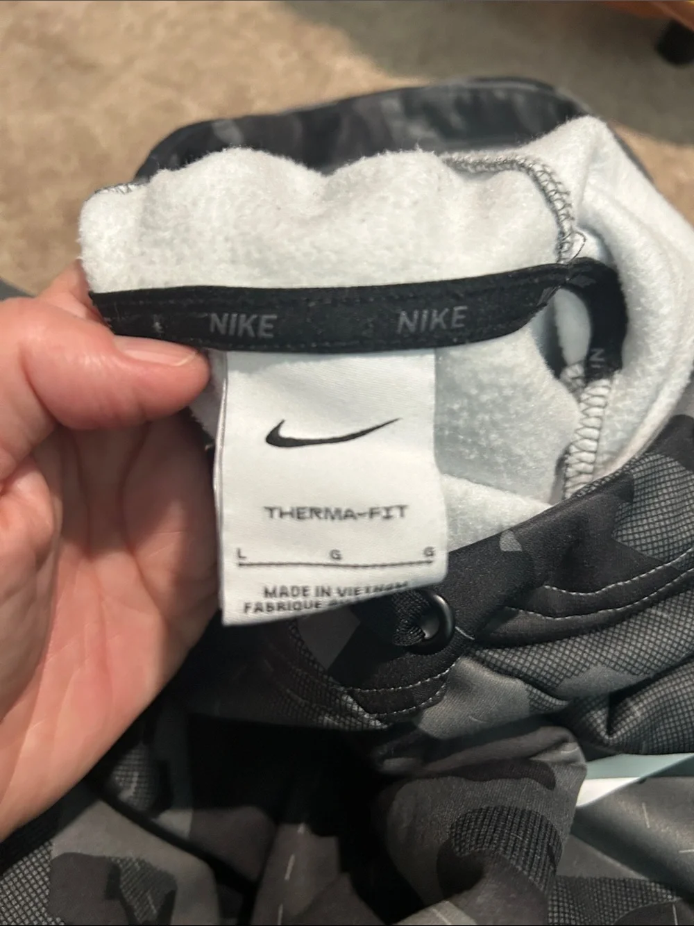 Nike hooded pullover